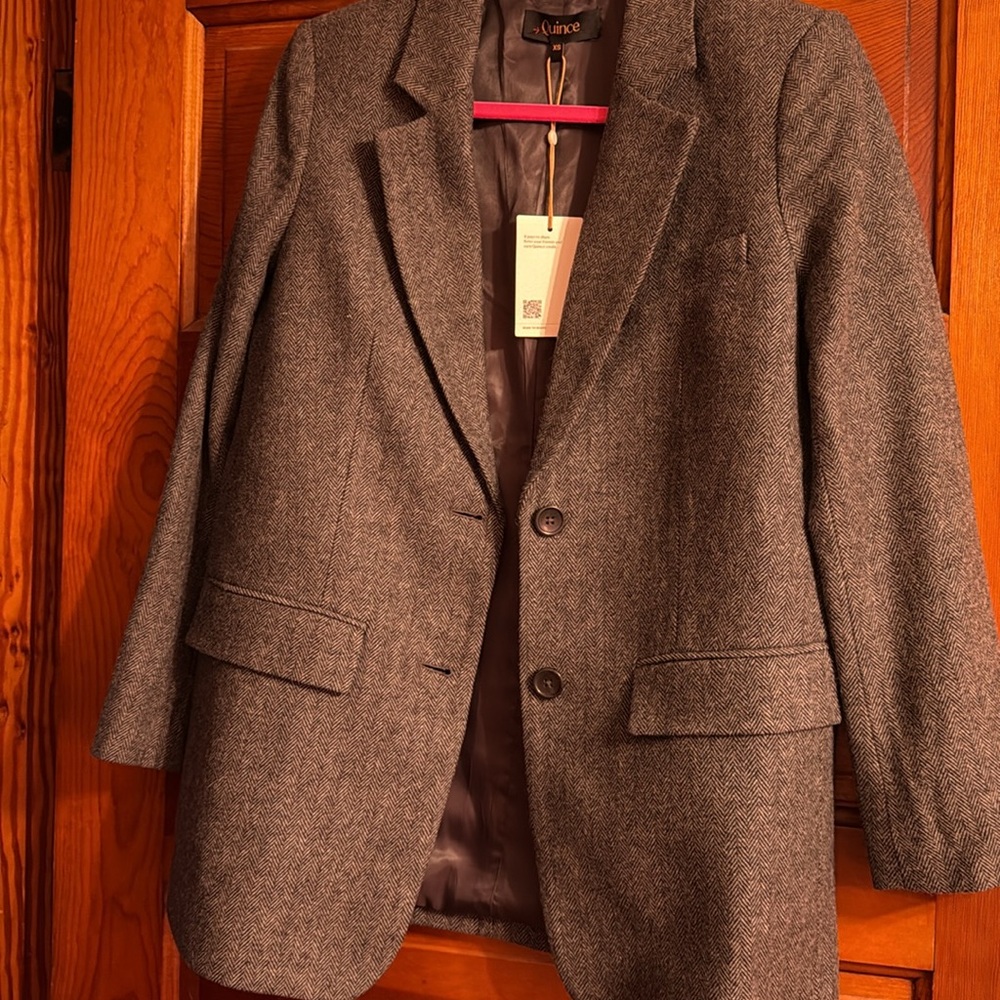 NWT Quince Italian wool oversized wool blazer. Grey herringbone. Size XS.